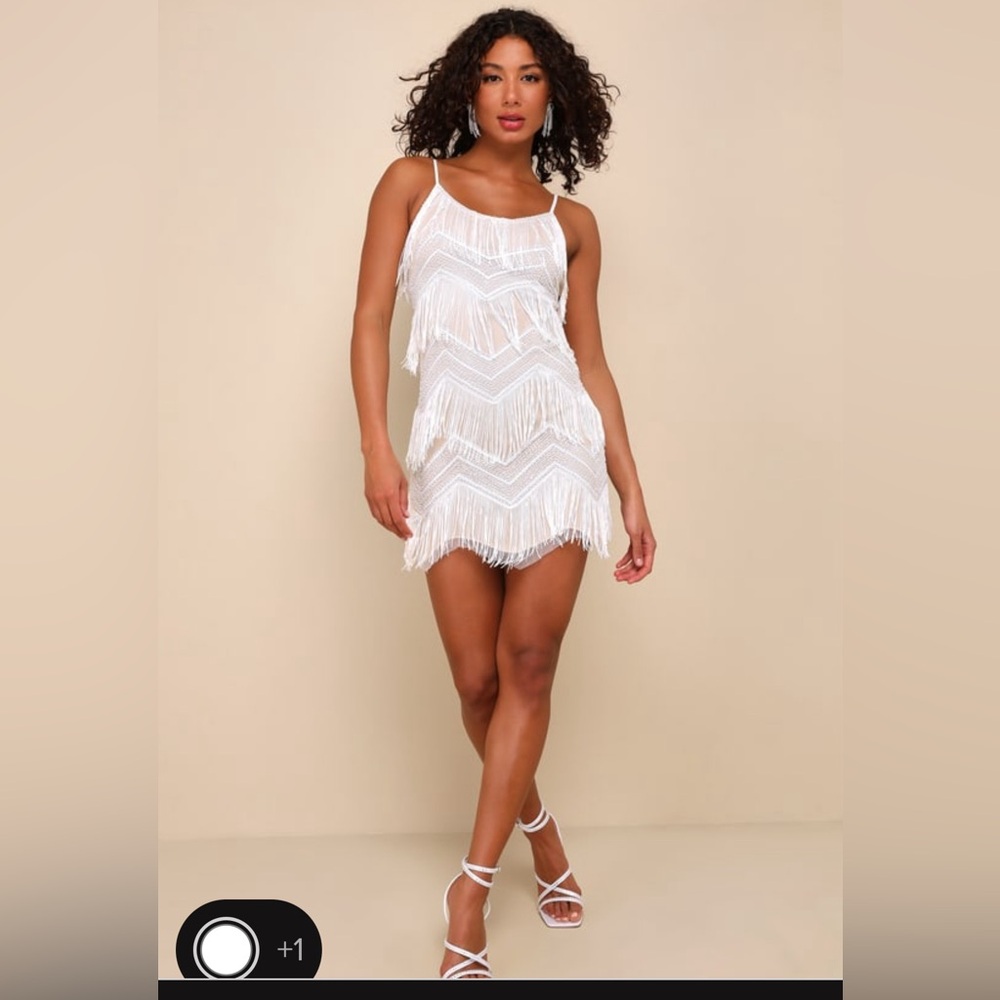 Lulu’s Shake it Off White fringe Dress - great condition!